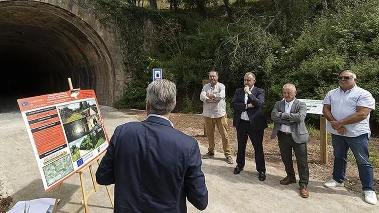 Carril bici en Villaescusa.