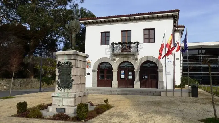 Ayuntamiento de Liendo. R.A.