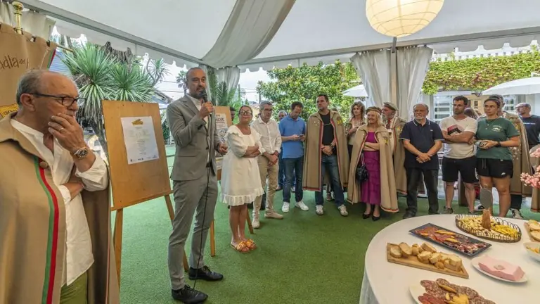 Presentaci&oacute;n del Cap&iacute;tulo del Hojaldre de Torrelavega.