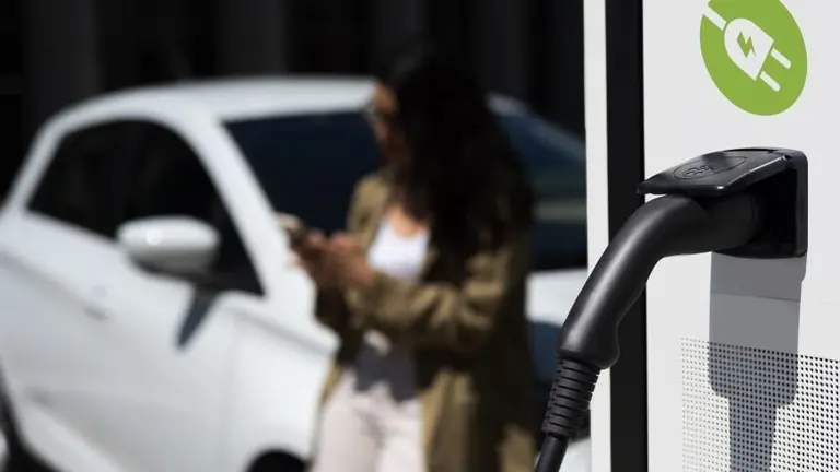 Cargadores eléctricos.