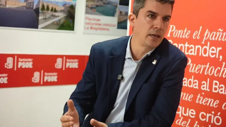 El portavoz socialista, Daniel Fern&aacute;ndez.