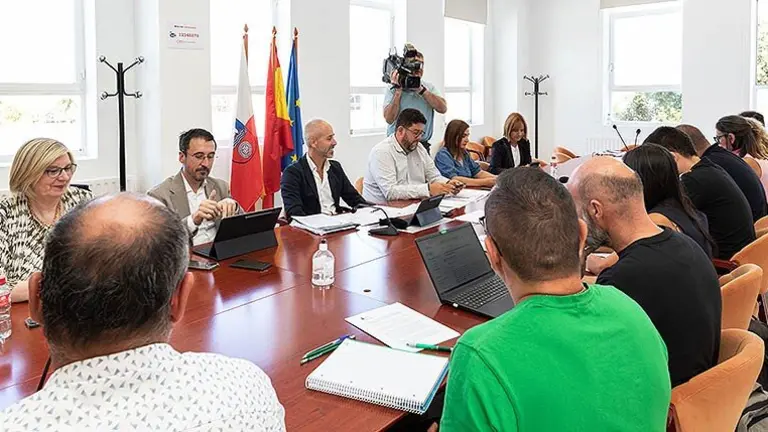 Un momento de la mesa de negociación.