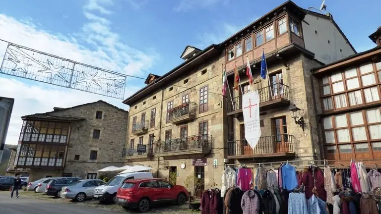 Ayuntamiento de Vega de Pas. R.A.