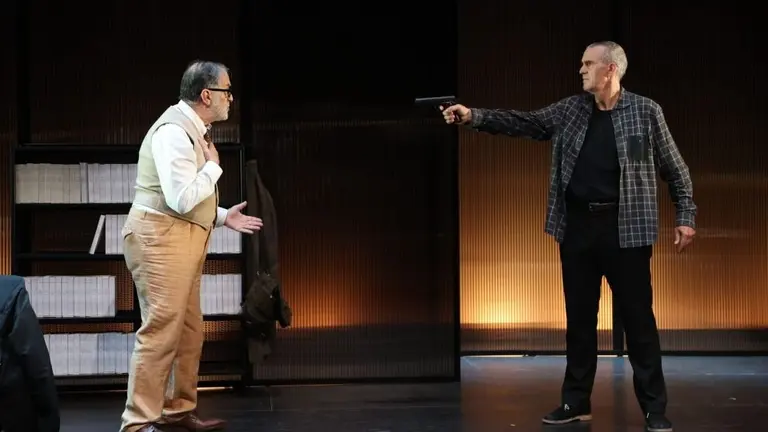 Representaci&oacute;n del 'Dilema del corcho'.