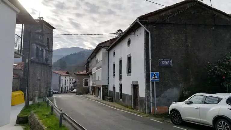 Localidad de Mirones en Miera. R.A.