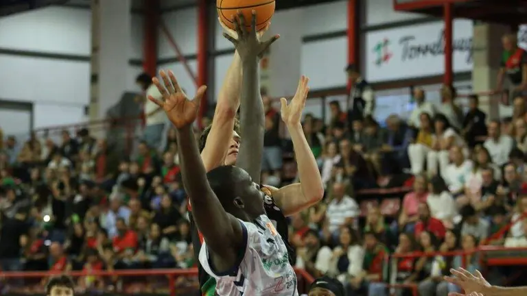 El Grupo Alega Cantabria.