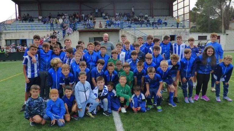 El jugador con las categor&iacute;as inferiores. R.A.