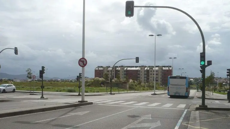 El PSOE de Santander reclama m&aacute;s frecuencias para conectar con el centro de la ciudad. R.A.