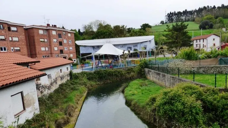 Localidad de Gama en Bárcena de Cicero. R.A.