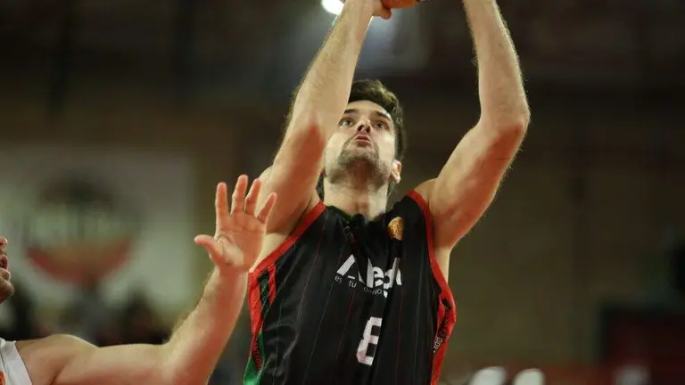 Un momento del encuentro en el Vicente Trueba.