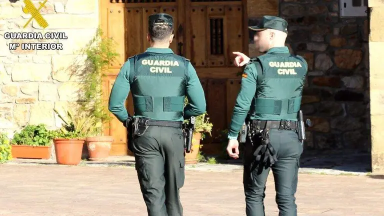 Patrulla Roca de la Guardia Civil.