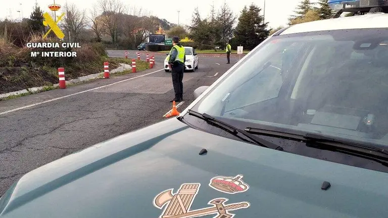 Patrulla de vigilancia de la Guardia Civil.