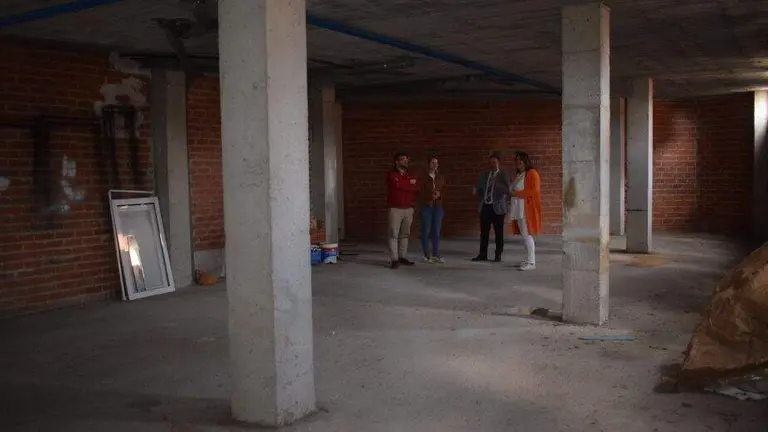 Adquirido un local para ampliar las oficinas municipales en Renedo.