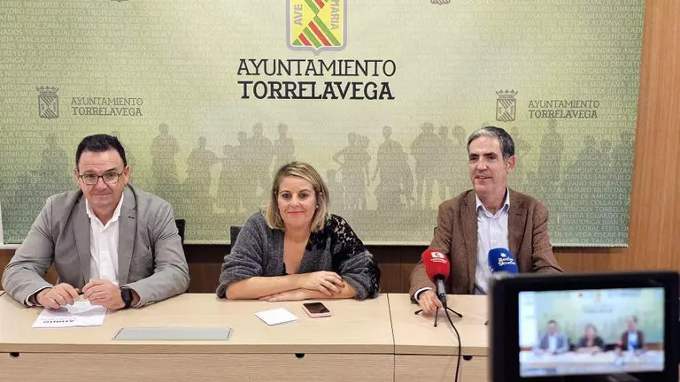 Presentación del Concurso Rey de Redes en Torrelavega.