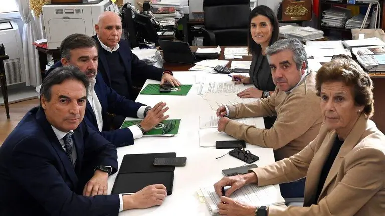 Comisión de seguimiento del convenio con el Racing.