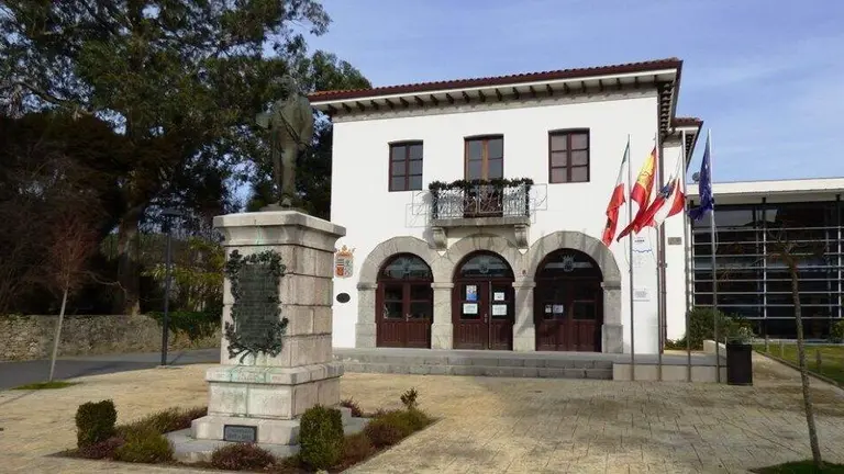 Ayuntamiento de Liendo. R.A.