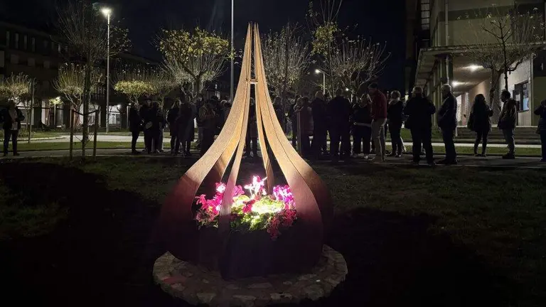 Monumento 'Luz Infinita' en El Astillero.