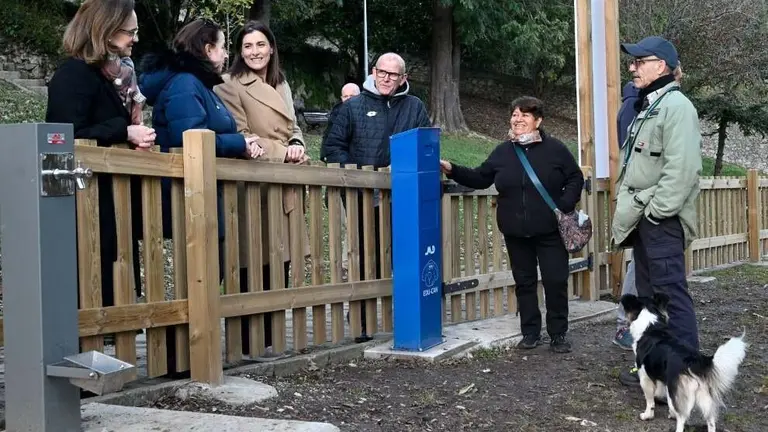 Visita al área canina.