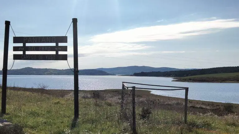 Pantano del Ebro, en Campoo de Yuso. R.A.