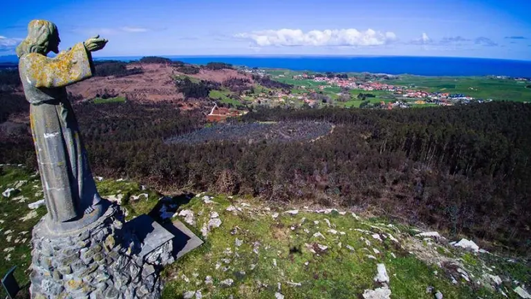 Localidad de Ore&ntilde;a, en Alfoz de Lloreda.