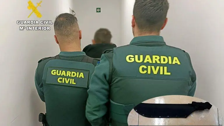 Uno d e os detenidos por el posible robo a la farmacia de Camargo.