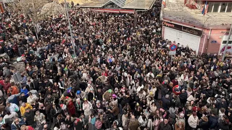 Celebraci&oacute;n de las Uvas Australianas en El Astillero.