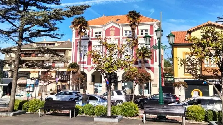 Ayuntamiento de Suances. R.A.