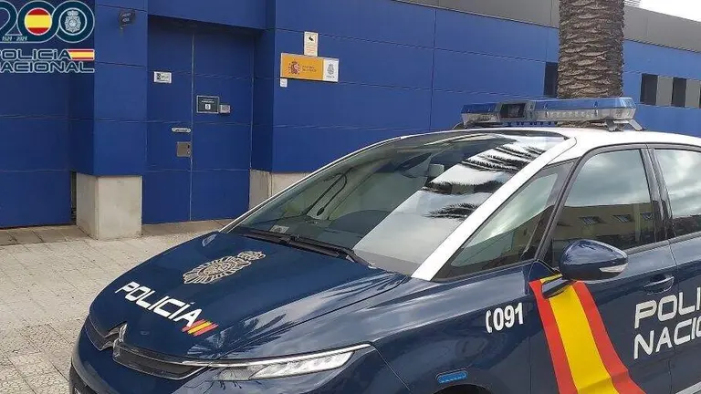 La Polic&iacute;a Nacional detuvo a una persona reclamado desde M&eacute;xico.