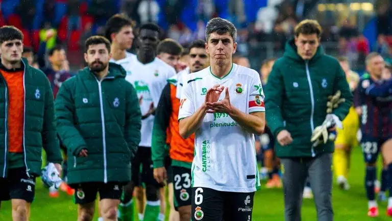 El Racing se adelant&oacute; en el marcador.