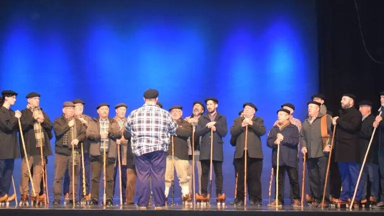 Loos marceros cantan en Pi&eacute;lagos.