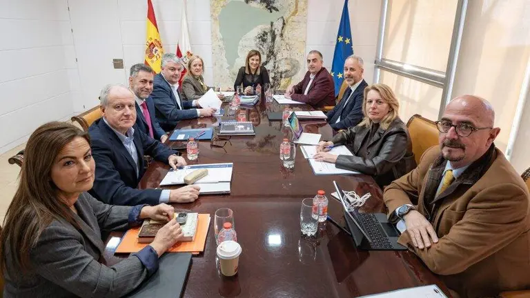 Miembros del Consejo de Gobierno.