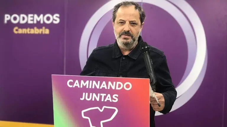 Podemos mostr&oacute; su rechazo a la decisi&oacute;n tomada.