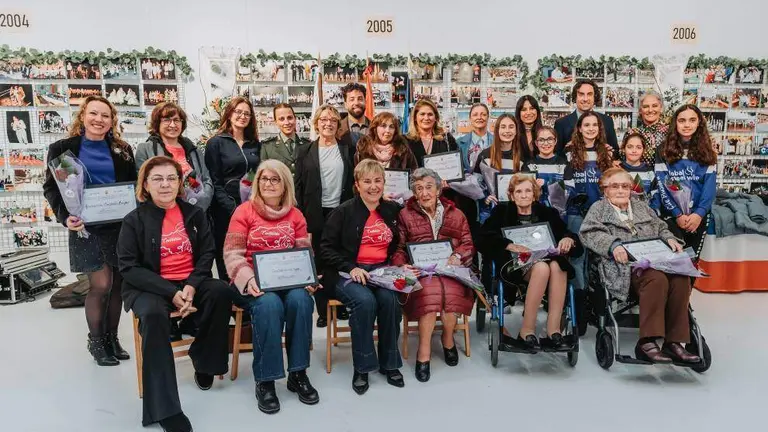 Mujeres homenajeadas en El Astillero.