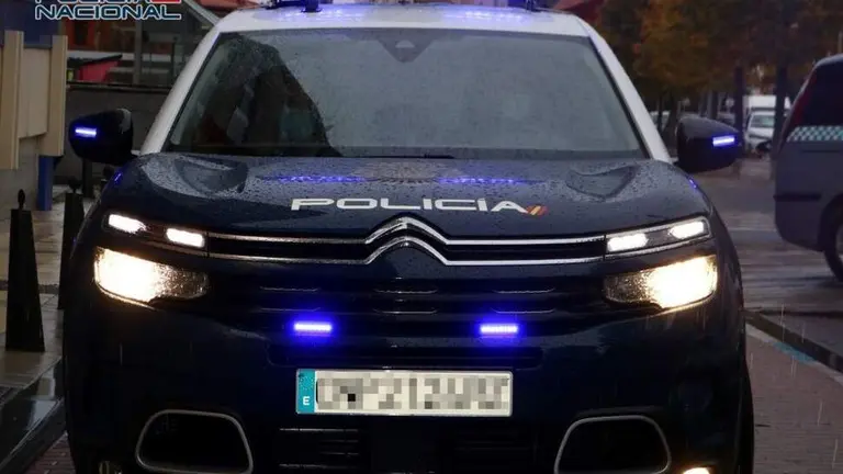 Veh&iacute;culo de la Polic&iacute;a Nacional.