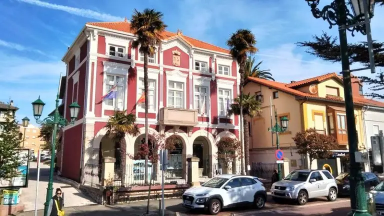 Ayuntamiento de Suances. R.A.