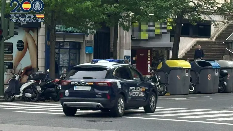 Polic&iacute;a Local en Santander.