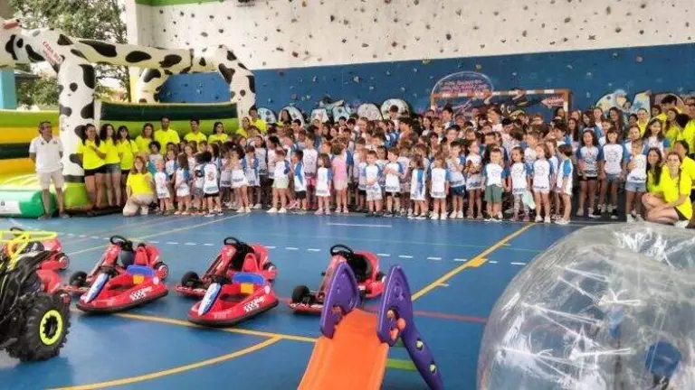 Ni&ntilde;os en las actividades de verano. R.A.