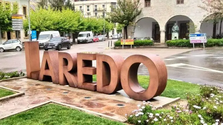 Municipio de Laredo. R.A.