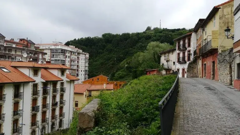 Puebla Vieja de Laredo. R.A.
