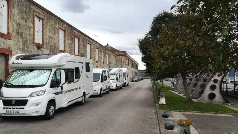 Autocaravanas en Santo&ntilde;a. R.A.