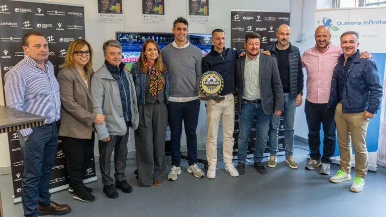 Presentaci&oacute;n del torneo en Torrelavega.