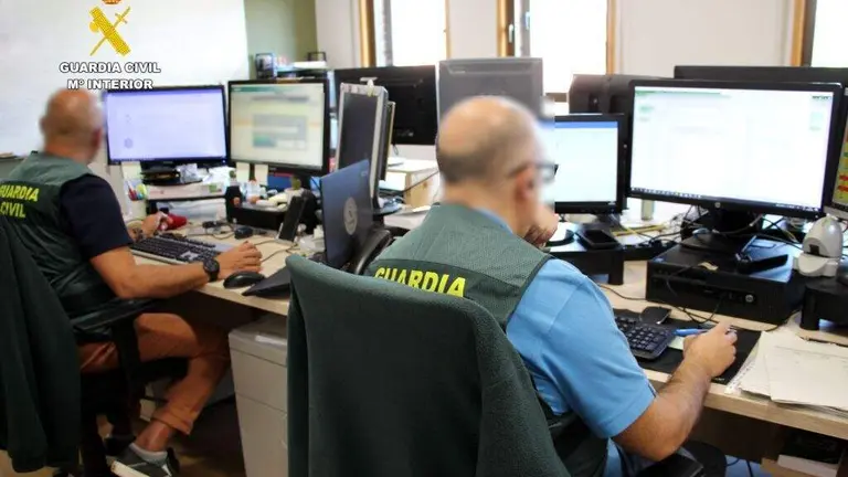Equipo de investigaci&oacute;n de la Guardia Civil.