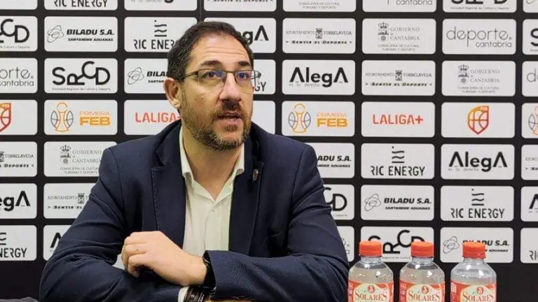 Grupo Alega Cantabria seguir&aacute; con su entrenador.