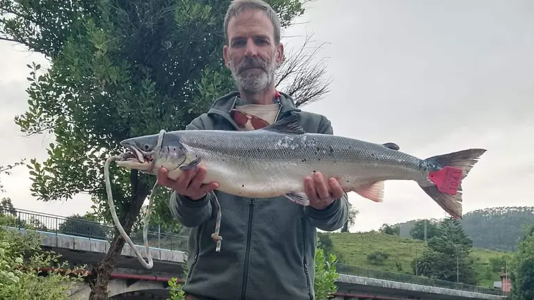 El pescador Alfonso Cano Llano.