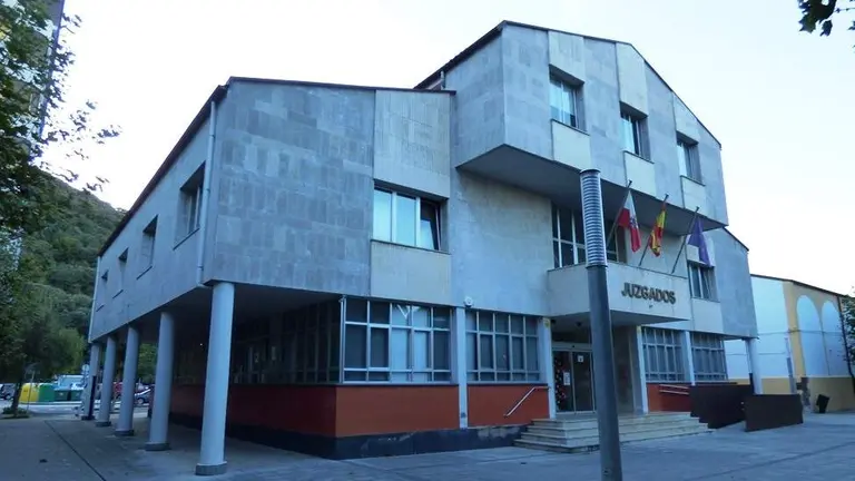 Juzgado de Santo&ntilde;a. R.A.