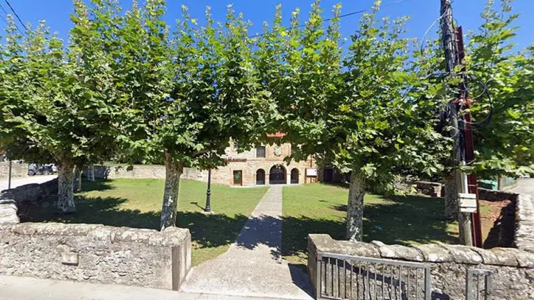 Convento de San Ildefonso en Ajo.