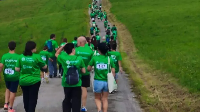 Marcha Solidaria en Marina de Cudeyo.