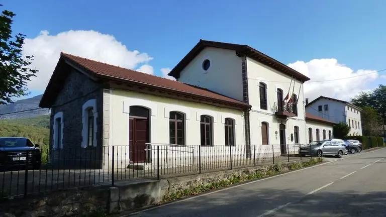 Ayuntamiento de Ruesga. R.A.