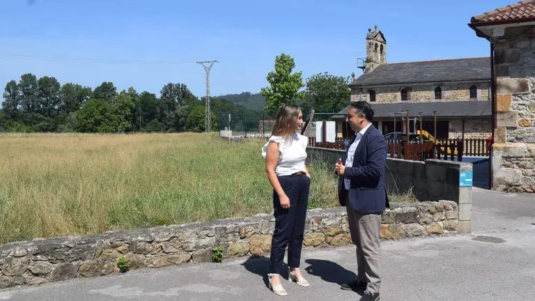 Parcela donde se construir&aacute; la pista deportiva en Carand&iacute;a.