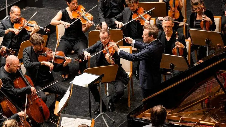 Mahler Chamber Orchestra.